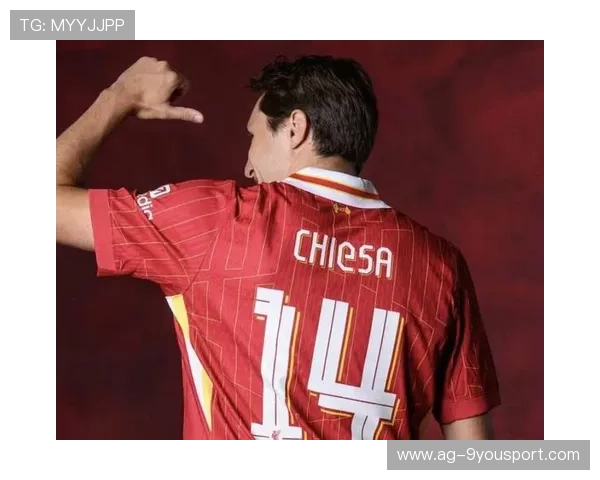 利物浦前场推进，萨拉赫连续突破成功