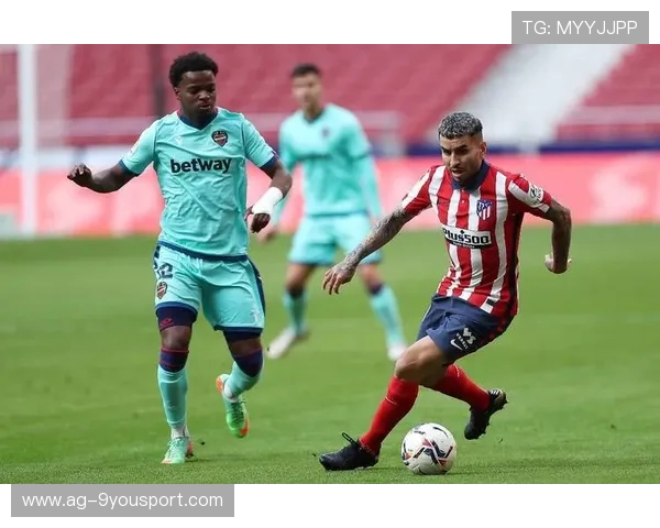 西甲豪门之战:马德里德比攻防大战,激烈程度破纪录,马德里竞技德比对手